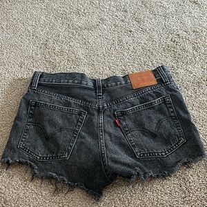 Black Denim 501 Levi Shorts 🖤